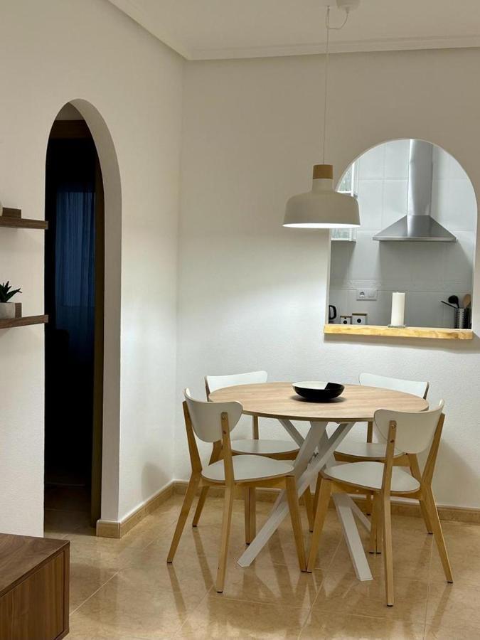 Apartamentos Palangres Torrevieja Extérieur photo